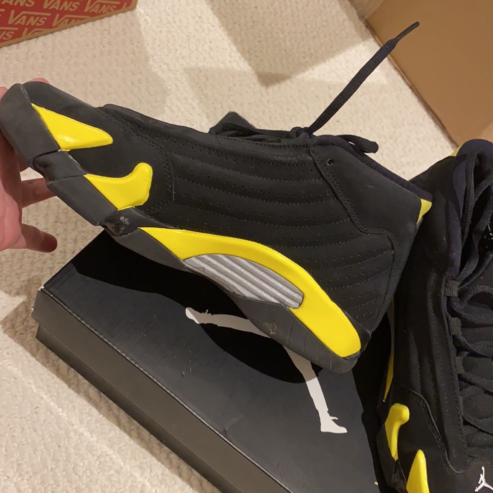 AJ14 - Picture 2 of 7